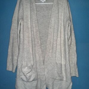 Old Navy Women's Light Gray Cardigan Sweater